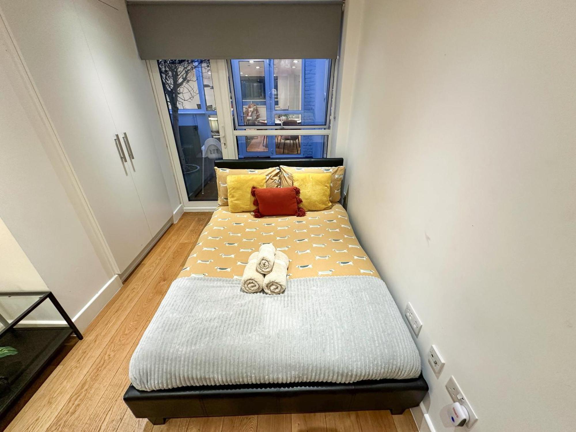 Chic 3 Bedroom Flat With Private Terrace In Holloway Near Finsbury Park Londres Extérieur photo